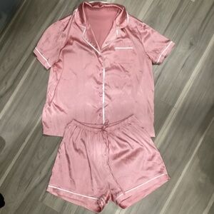 LYANER Pajamas Short Sleeve Top with Shorts